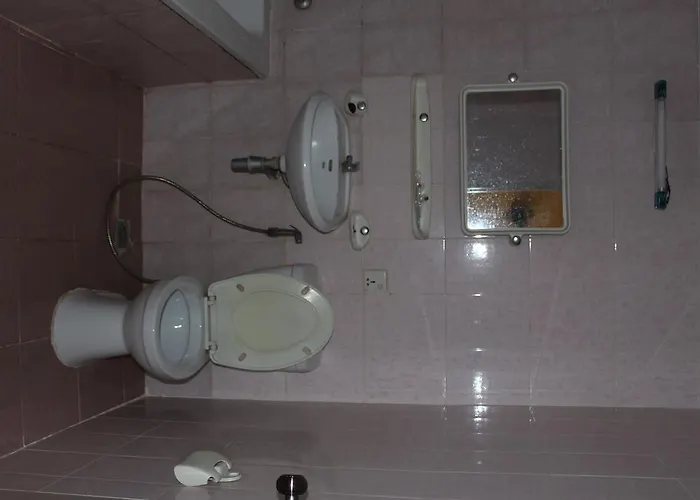 Garden House Pensjonat 2*