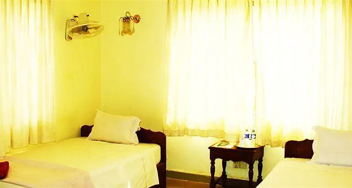 Pensjonat Garden House 2*